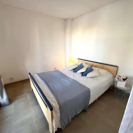 Apartment 2 Pers A Port Frejus, Proche Plage, Internet Inclus - Fr-1-226a-168 Frejus