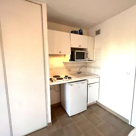 2 Pers A Port Frejus, Proche Plage, Internet Inclus - Fr-1-226a-168 * Frejus
